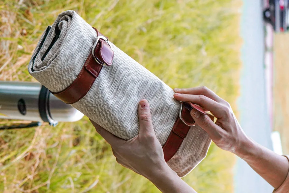 travel picnic blanket